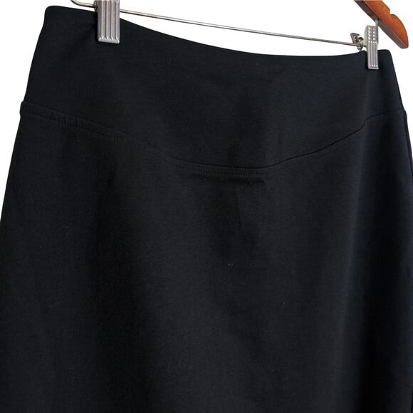 Michael Kors Women Skirt Black Straight Back Zipper Stretch Back Slit Career EUC - Picture 2 of 8